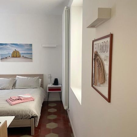 Santa Vincenza - Suite Indipendente Lovere Esterno foto