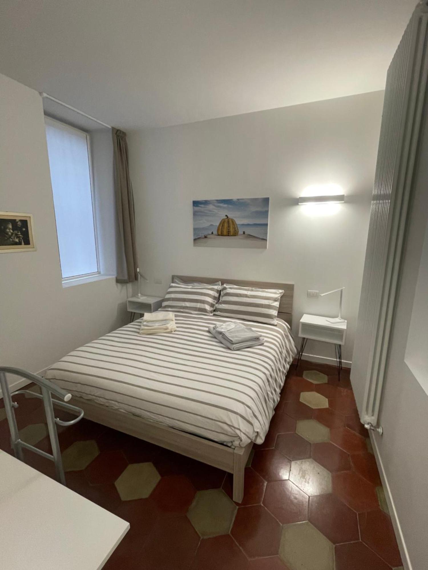 Santa Vincenza - Suite Indipendente Lovere Esterno foto